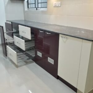 Modern Straight Modular Kitchen with Soft-Close Drawers